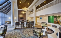  Vacation Hub International | Double Tree by Hilton Hotel Washington Sterling Dulles Room