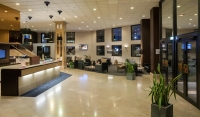  Vacation Hub International | Apogia Paris Hotel Room