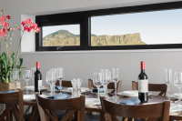  Vacation Hub International | Princes Street Suites Room