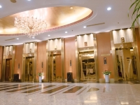  Vacation Hub International | Charms Hotel Shanghai Room