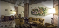  Vacation Hub International | IL Chiostro del Carmine Room