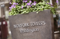  Vacation Hub International | Norfolk Towers Paddington Room