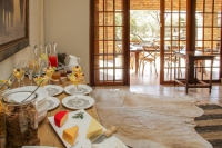  Vacation Hub International | Kruger Riverside Lodge Room