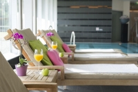  Vacation Hub International | Steigenberger Airport Hotel Room