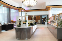  Vacation Hub International | Hilton Paris Charles de Gaulle Airport Room