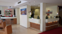 Vacation Hub International | Hotel Meridiana Room
