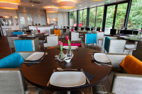  Vacation Hub International | Grand Hotel Amstelveen Room