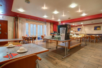  Vacation Hub International | Centro Hotel Conti Room