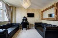  Vacation Hub International | 30 James Street Hotel Room