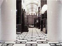  Vacation Hub International | Night Theater District Room