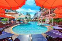  Vacation Hub International | Kata Sea Breeze Resort Room