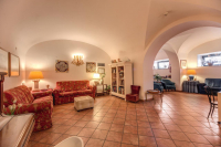  Vacation Hub International | Hotel Corona Roma Room