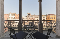  Vacation Hub International | Palazzo Cendon Room