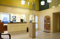  Vacation Hub International | HRC Hotel Room