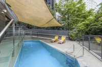 Vacation Hub International | Waldorf St Martins Apartment Hotel Room