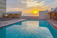  Vacation Hub International | Beach Quarters Resort Hotel Room