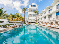  Vacation Hub International | Shelborne South Beach Room