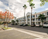  Vacation Hub International | Quality Inn Placentia Room