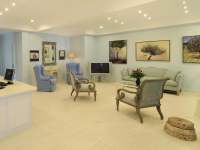  Vacation Hub International | Alesahne Beach Hotel Room
