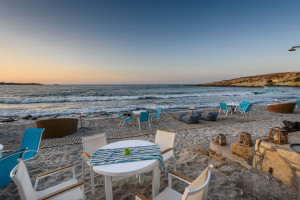  Vacation Hub International | Alia Beach Hotel Room