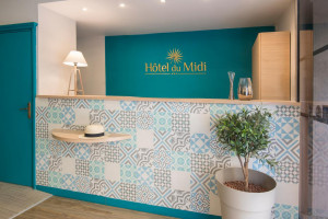  Vacation Hub International | Hotel du Midi Room