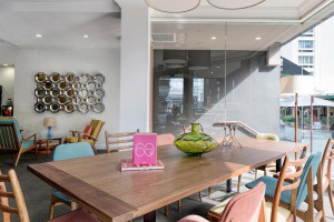  Vacation Hub International | Pensione Hotel Perth Room