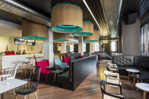  Vacation Hub International | Hotel Ibis Adelaide Room