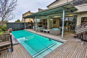 Vacation Hub International | Sea Dreams Guesthouse Room