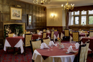  Vacation Hub International | Salford Hall Hotel Room