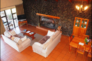 Vacation Hub International | Tillietudlem Game Reserve - Hleka Manzi Lodge Room