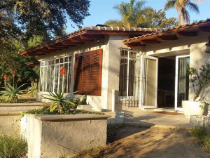  Vacation Hub International | Amberhall Guesthouse Room