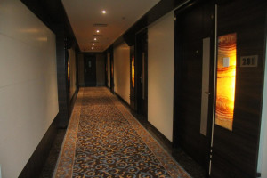  Vacation Hub International | T2 Beacon Mumbai Room