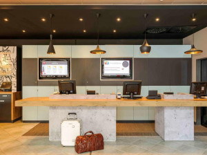  Vacation Hub International | Hotel ibis Luebeck City Room