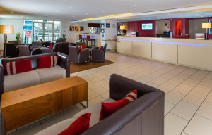  Vacation Hub International | Holiday Inn Express Manchester - Salford Quays Room