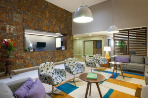  Vacation Hub International | Best Western Multi Suítes Room