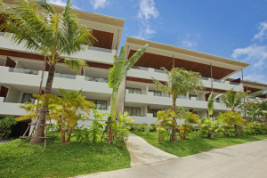  Vacation Hub International | Beach Republic Room