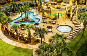  Vacation Hub International | DoubleTree Resort by Hilton Myrtle Beach Room