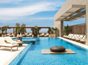  Vacation Hub International | Four seasons hotel Mumbai Room