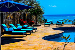  Vacation Hub International | Sea Crest Hotel Room