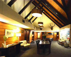  Vacation Hub International | Alpine Lodge Room