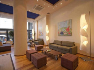  Vacation Hub International | Athens Center Square Hotel Room