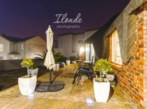  Vacation Hub International | Beach Style Cottage Room