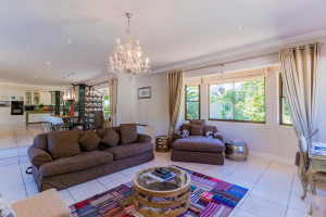  Vacation Hub International | Florins Crest Room