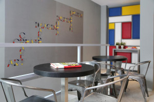  Vacation Hub International | Design ArchitectoniKa Hotel Room
