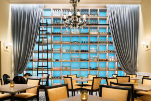  Vacation Hub International | Legacy Gastro Suites Room