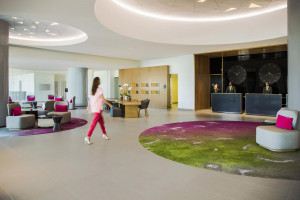  Vacation Hub International | Sundus Rotana Room