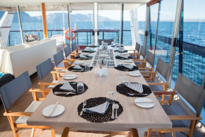  Vacation Hub International | Shayamanzi Houseboats Room