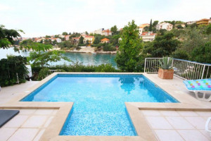  Vacation Hub International | 5 Bedroom Villa with Pool on Ciovo, sleeps 10-14 Room