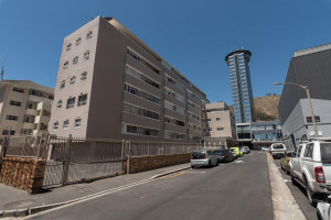  Vacation Hub International | Vicmor Court Room