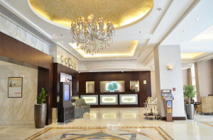  Vacation Hub International | Holiday Inn Abu Dhabi Downtown Room